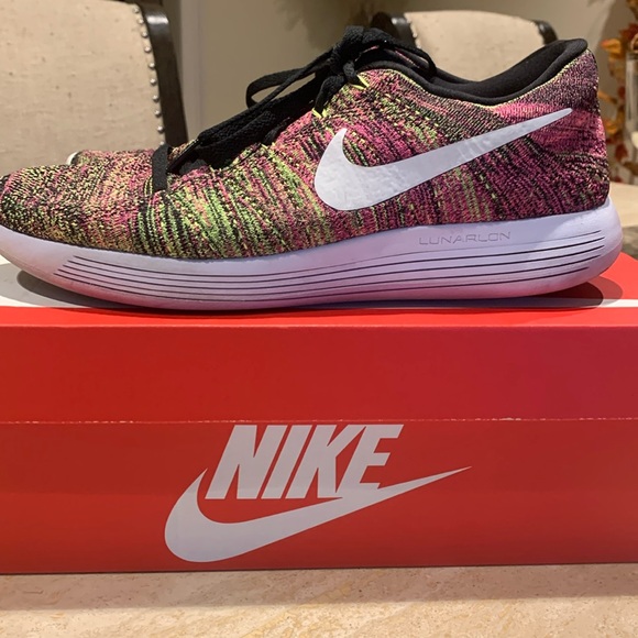 Nike LunarEpic Low Flyknit Unlimited Running Shoe size 11 - Picture 2 of 7